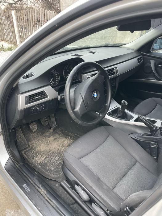 Продаю бмв е90 2 бензин