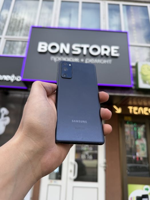 Samsung s20 Fe 128gb синнього кольору