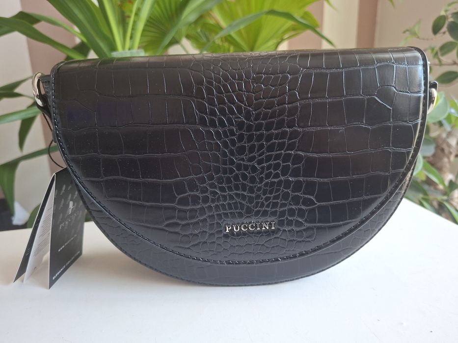 Nowa torebka półksiężyc Puccini