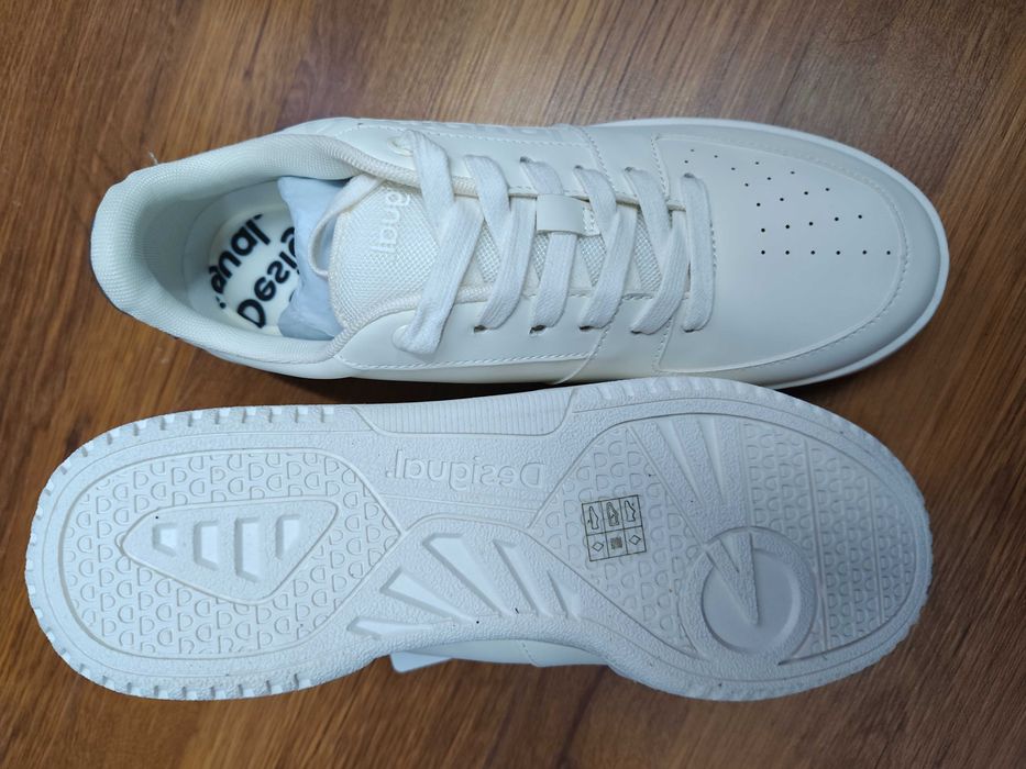 Trampki adidasy białe sneakersy Desigual 40