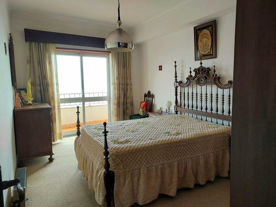 Apartamento T3 c/ garagem