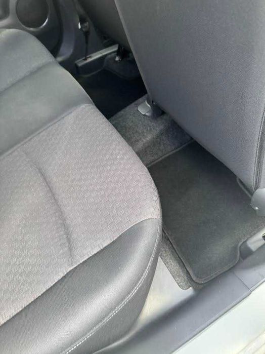 Mitsubishi space star 2016