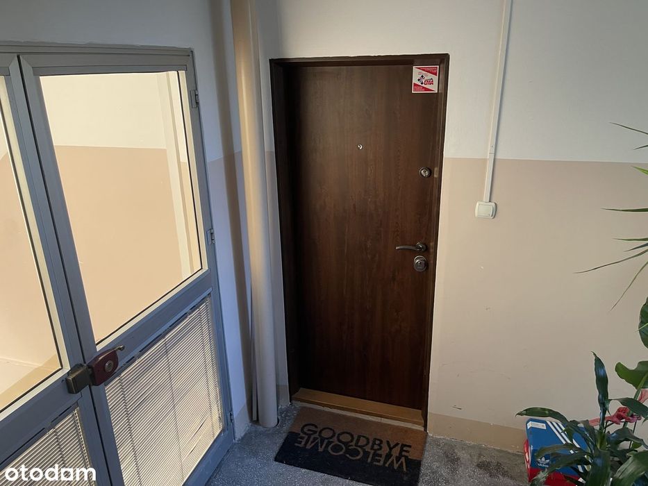 86m2, 4 pokoje, balkon, KW, 5 min do metra