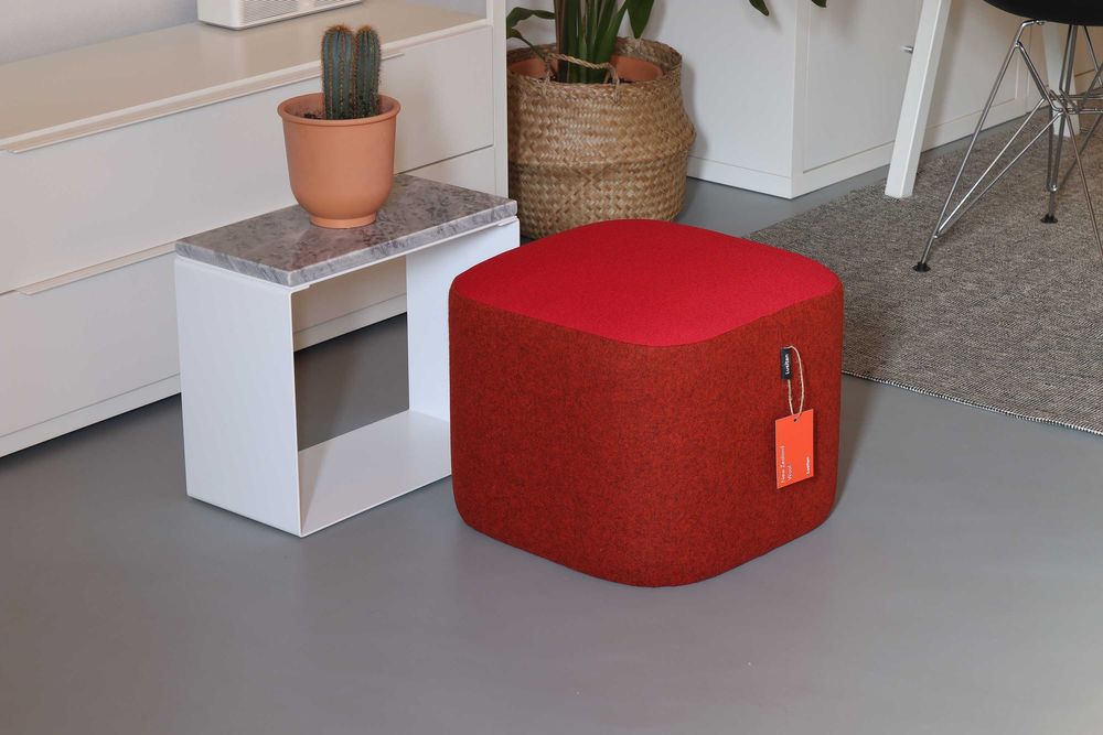 Puff Santa Cruz - Vermelho Escuro