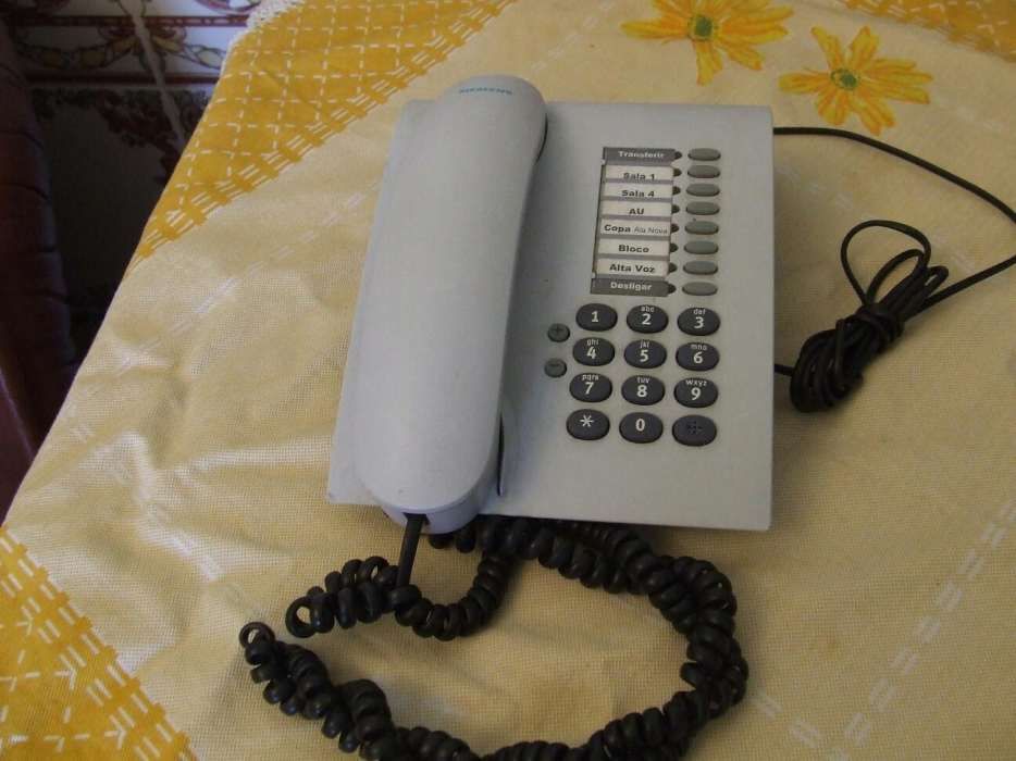 Telefone para ligar a rede