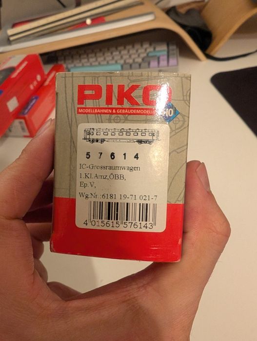 Wagony osobowe Piko h0