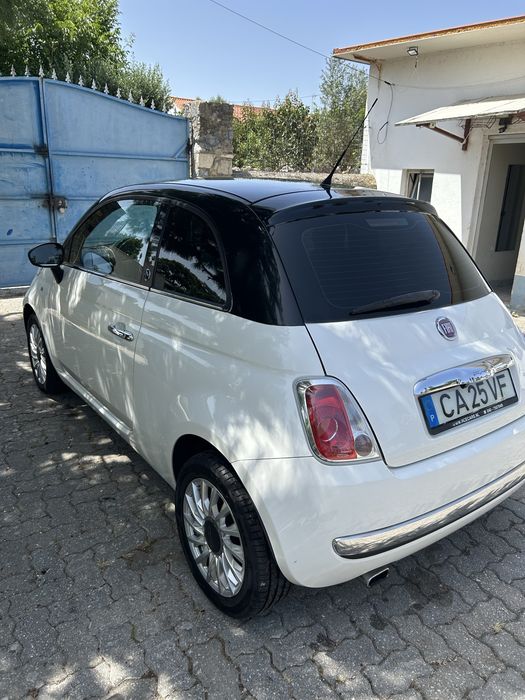 FIAT 500  Ano 2010 com 136 mil kms