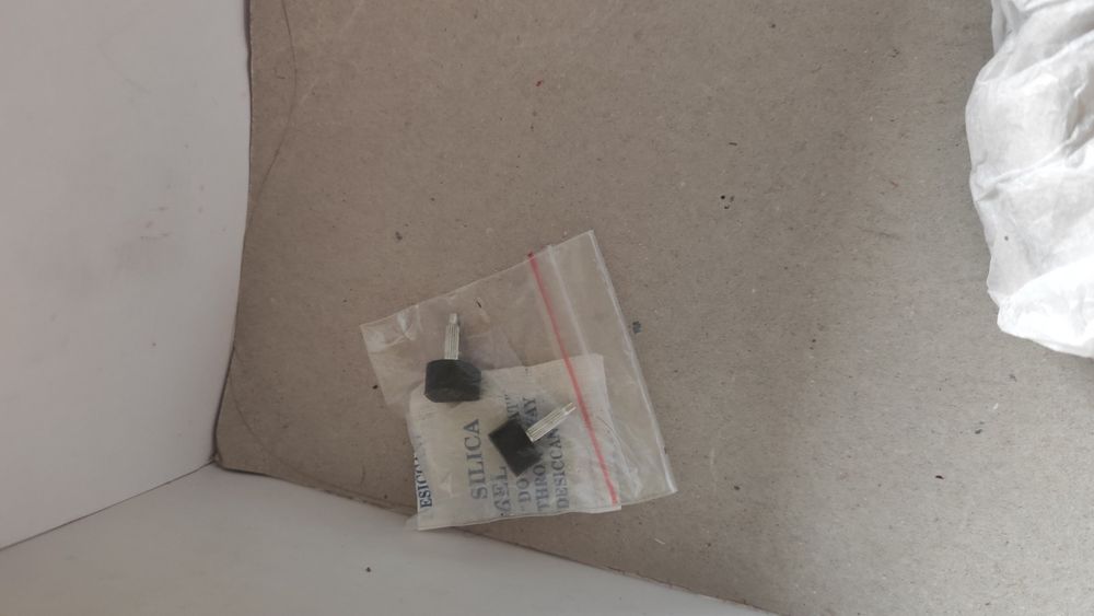 Buty szpilki na koturnie panterka 37
