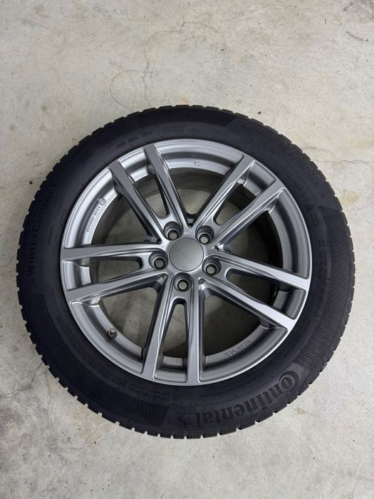 Conjunto de pneus com jantes