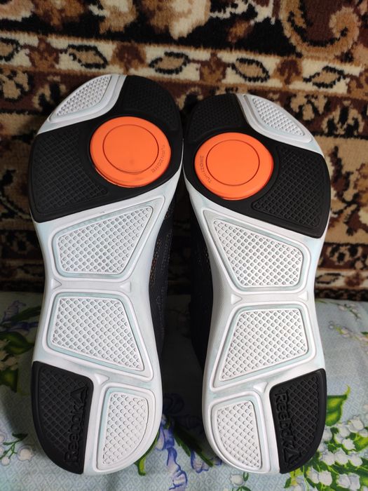 Кросівки Reebok Cardio Inspire Low.