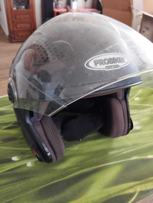 Kask motocyklowy roz l płyn w gratis