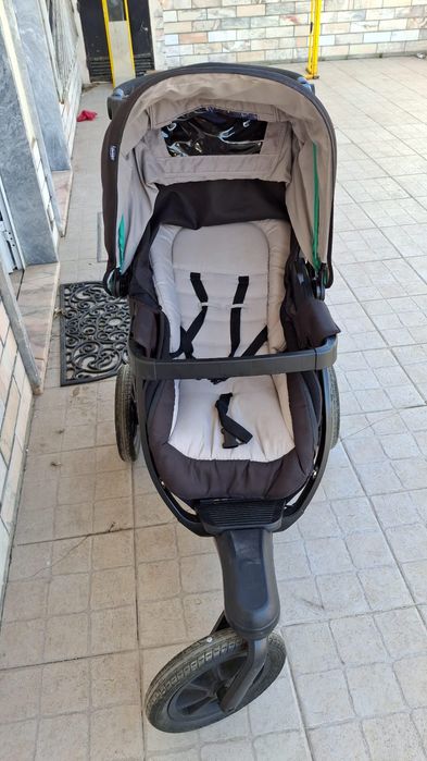 Carrinho para bebê ''CHiCO"