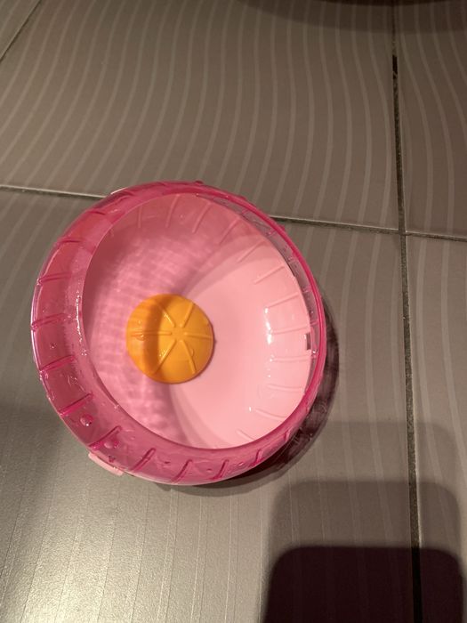 Kołowrotek, poidełko, wapno dla chomika