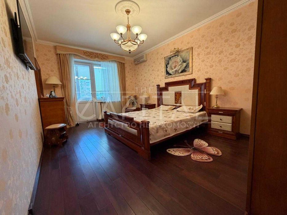 Apartment in Kyiv, Obolon - More