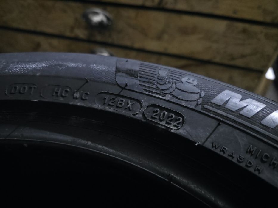 Pneus Michelin 205 55 R16