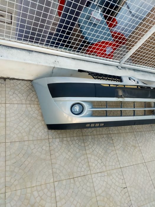 Parachoque Renault Clio 2001