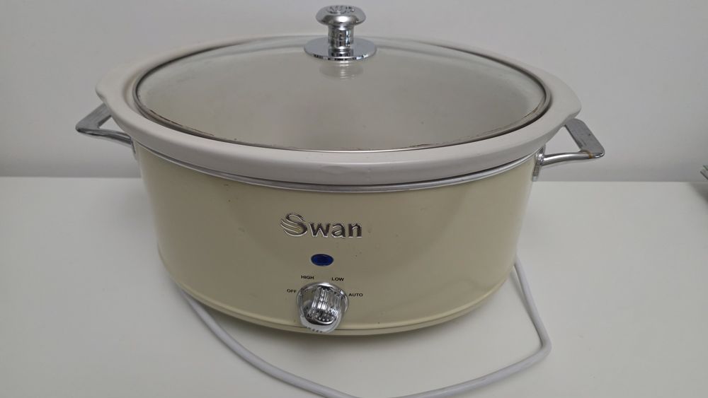 Wolnowar SWAN Retro 6.5L – mało używany, sprawny
Sprzedam wolnowar SWA