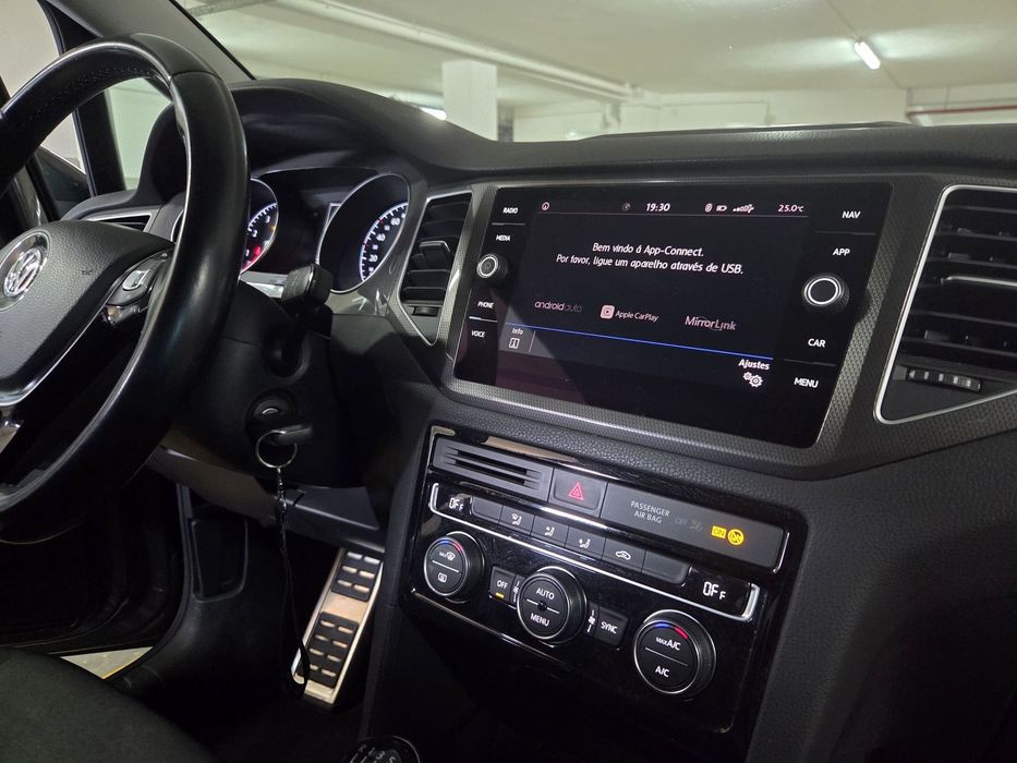 VW Golf 1.0 TSI OPF Comfortline — foto 8