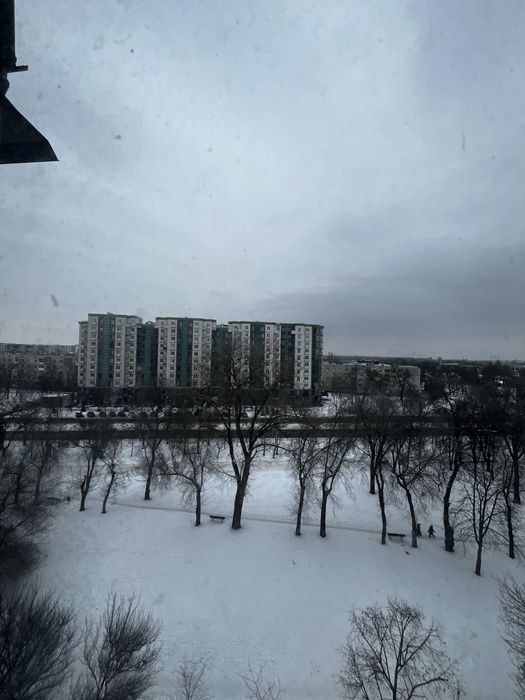 1 комн .Бородинский/  жилое состояние + остаётся  все !