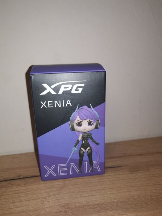 Nowa laleczka figurka Xenia XPG wojowniczka fioletowa