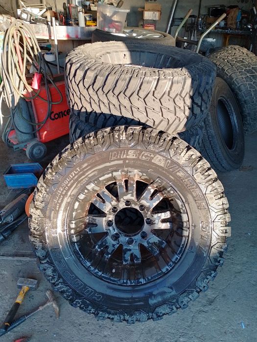 Opony Cooper Discoverer STT 33x12.50R17LT