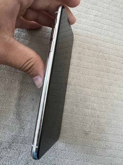 Iphone 11 pro max branco 64g como novo64585765659779123