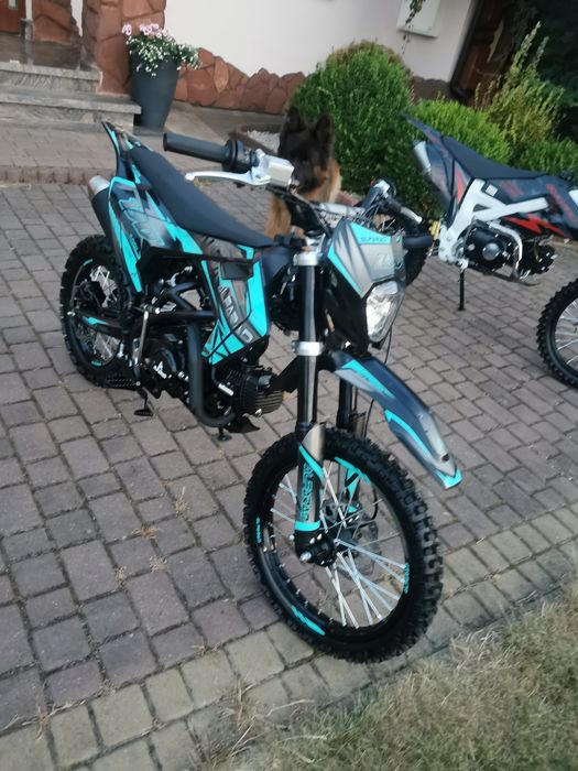 Okazja fabrycznie nowe Crosy
