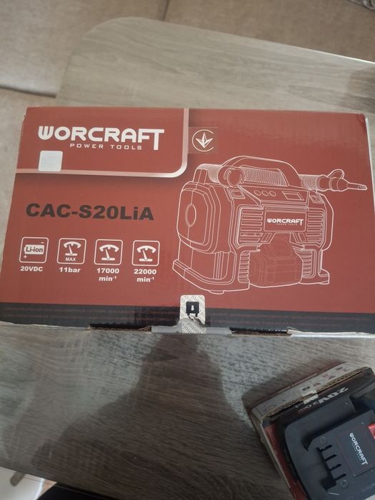 Повітряний компресор