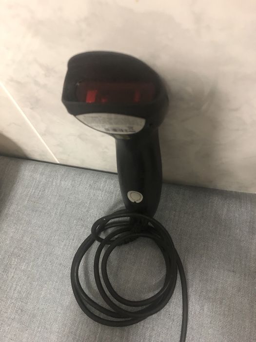 Maquina para lojas e movel sala bom estado