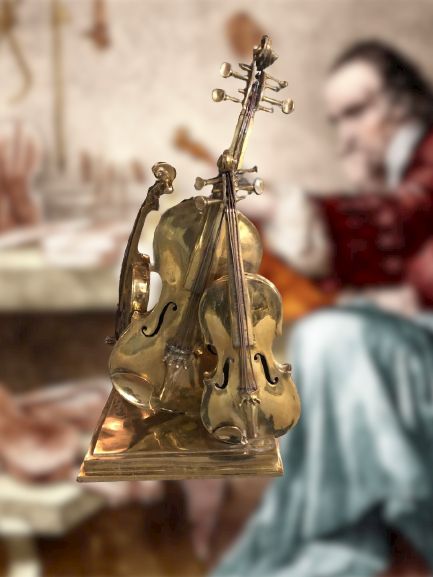 Rzeźba z brązu a'la Antonio Stradivari skrzypce altówka l