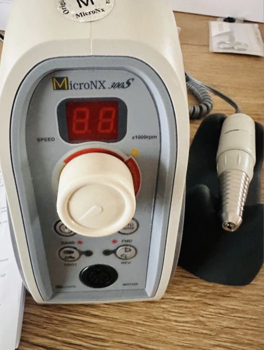 Frezarka do maniciure MicroNX 300s