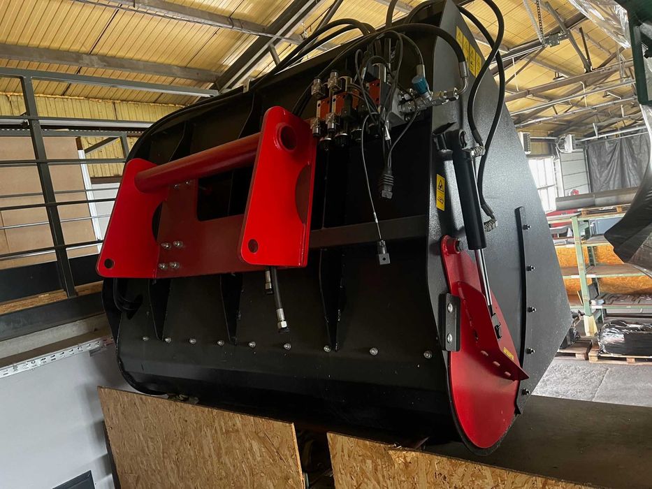 Łyżka 1,6m ze ślimakiem dozująca do zadawania paszy NA PRZEKŁADNI