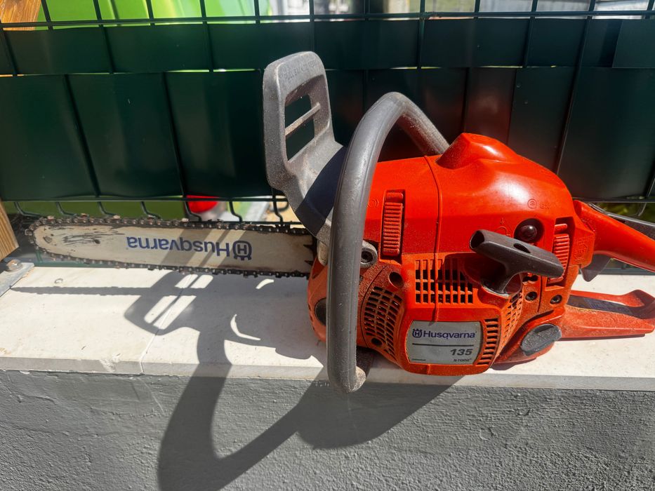 Motosera Husqvarna 135 x torque