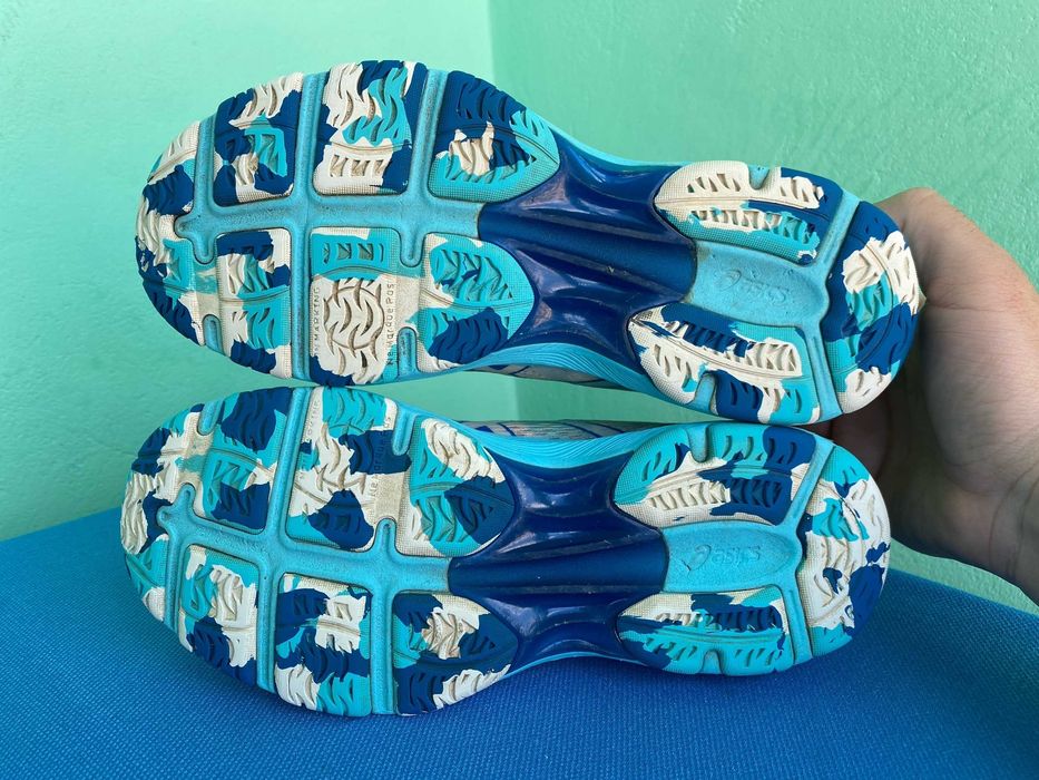 Кросівки Asics Netburner Professional