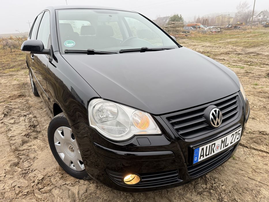 VW Polo z Niemiec benz*TOUR*5drzwi*PDC*climatronic*4EL szyb*grzane fot