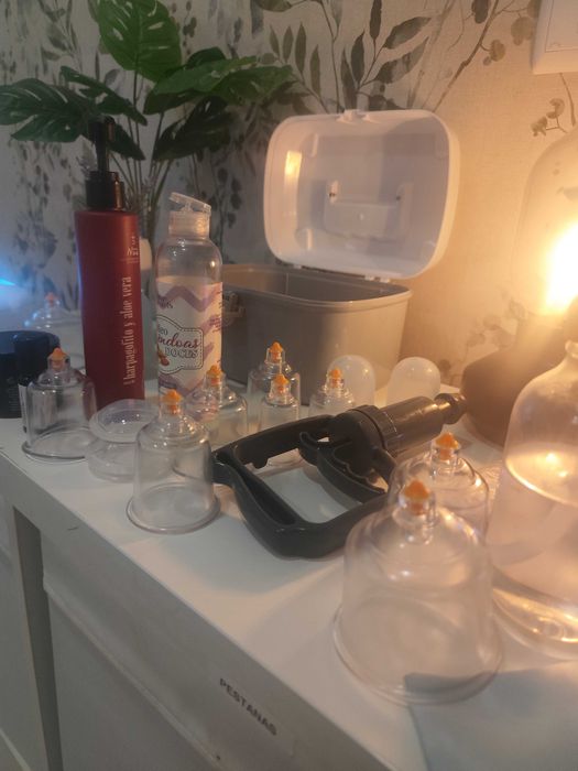 Massagem relaxante e Funcional estética para senhoras