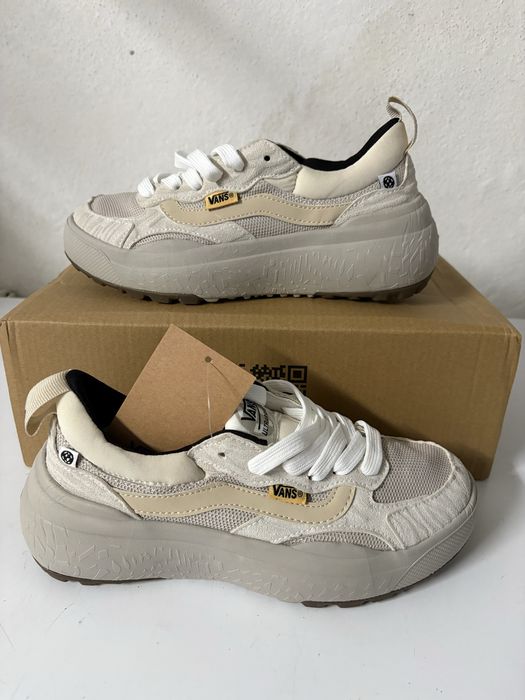 Vans ultrarange