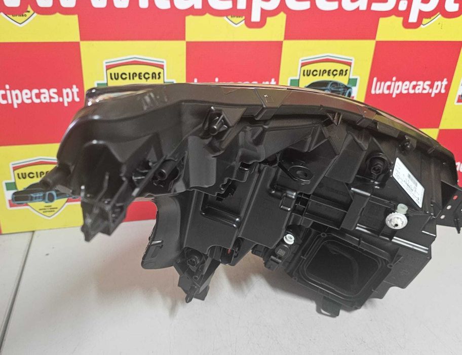 Otica Esquerda Renault Trafic III 2ª Fase | 139274