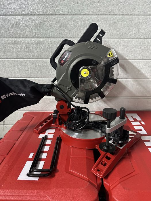 Пила торцювальна Einhell TC-MS 2112 з Німеччини