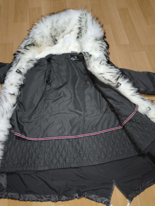 Парка с натуральным мехом