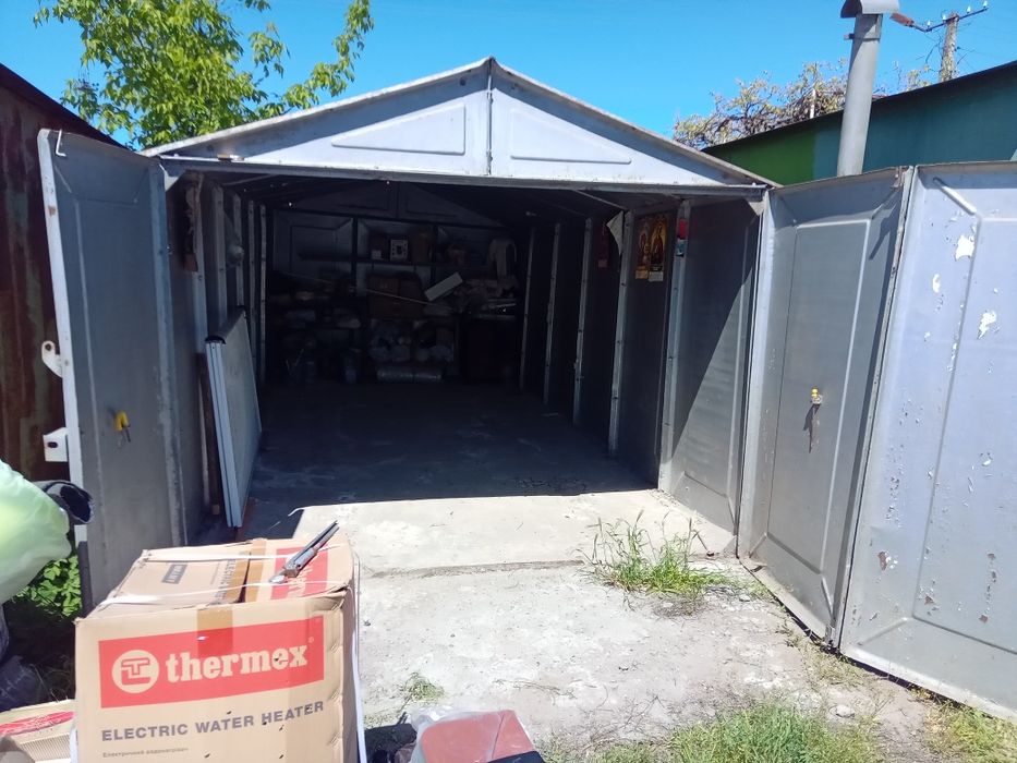 Сдам гараж на Паустовского 1500 гр