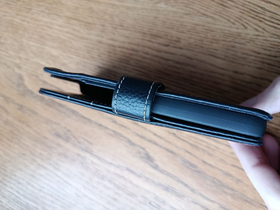 Шкіряний чохол для iPhone 12 mini (Onsala Collection)