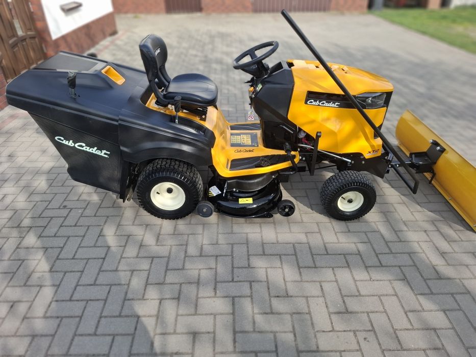 Traktorek kosiarka Cub Cadet XT2 kawasaki 82mth ! Piekny