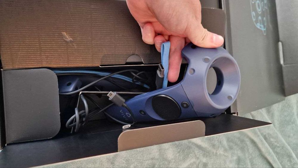 Virtual Reality Vive pro 2 full kit