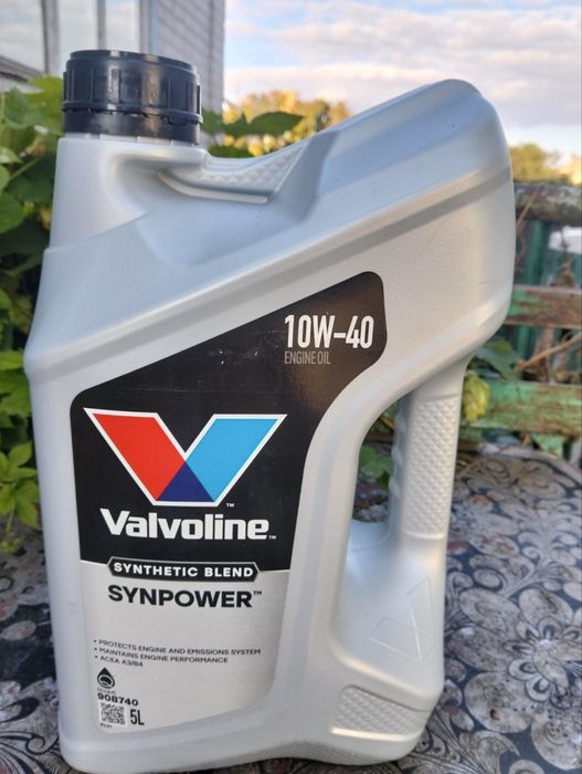 Олива 10w40 valvoline