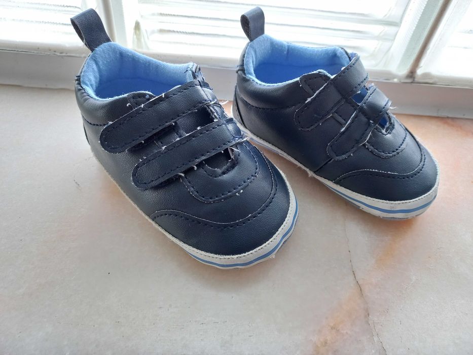 Sapatos de bebé tam 18/19
