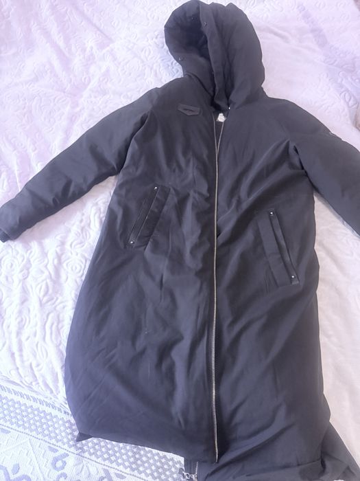 Продам теплый пуховик
