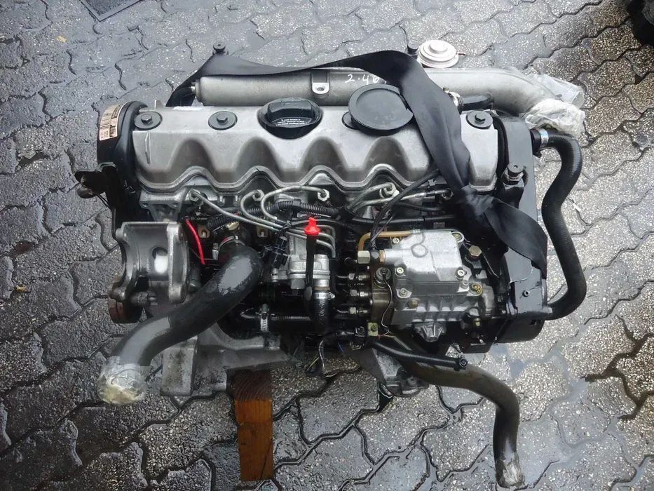 Motor D5252T VOLVO 2.5L 140 CV