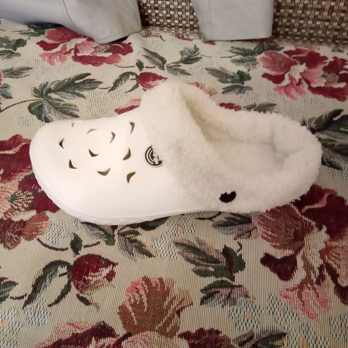 Продам тапочки утеплені.