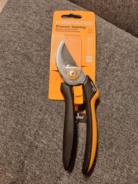 Fiskars P341 Solid Sekator Ogrodniczy, Czarny/Pomarańczowy, 20,5 cm
St